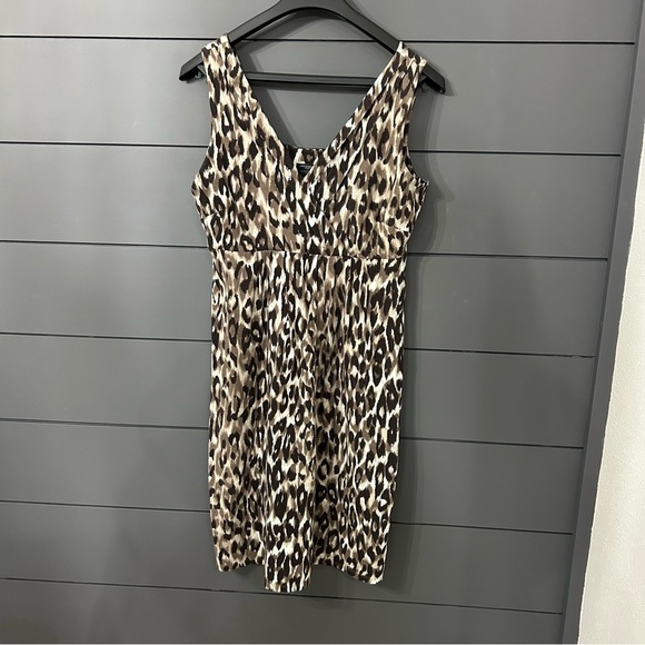 Ann Taylor Dresses & Skirts - ANN TAYLOR Size M Knit Black Brown Gray Animal Print Sleeveless Dress